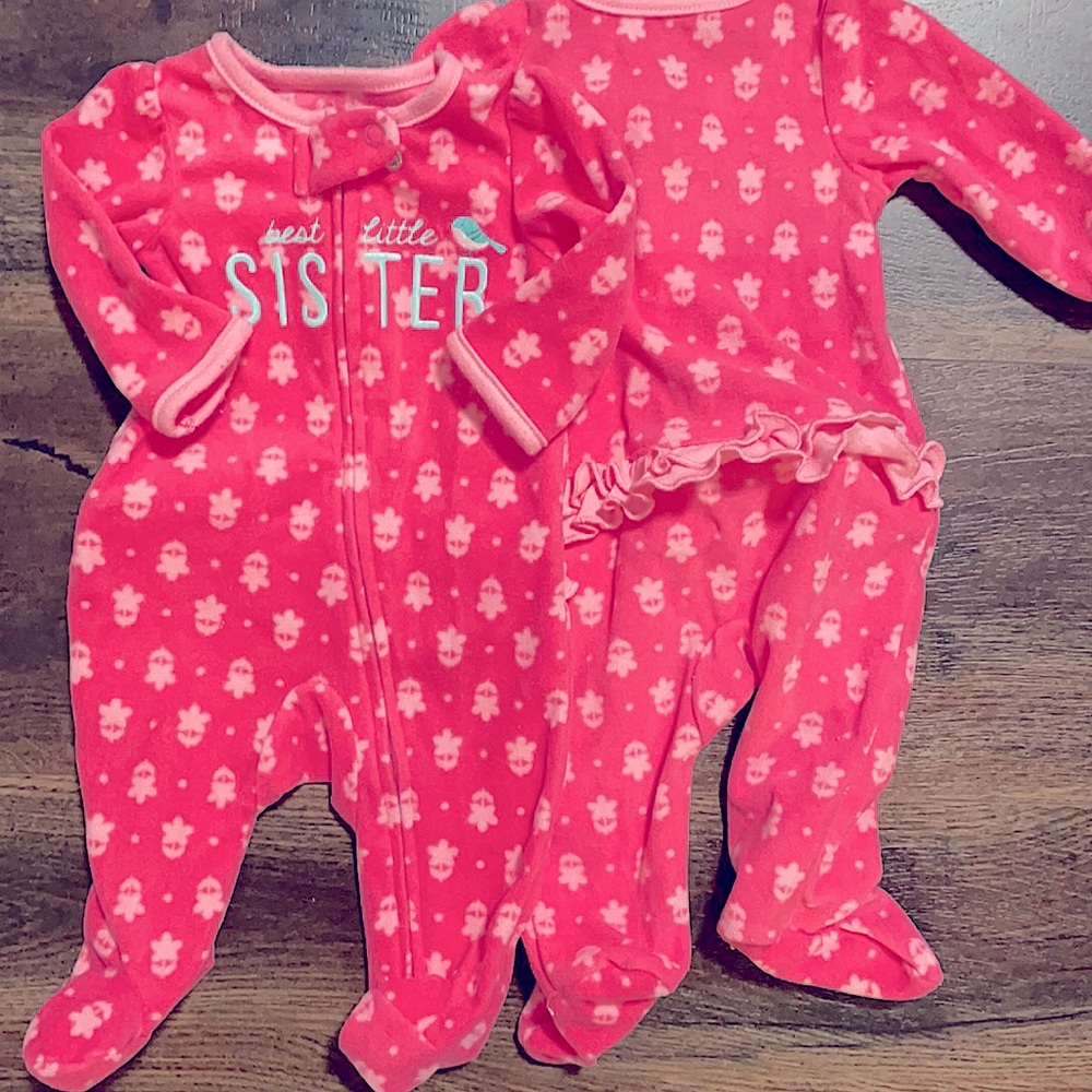 5/25$ Twin baby sisters bundle! NB